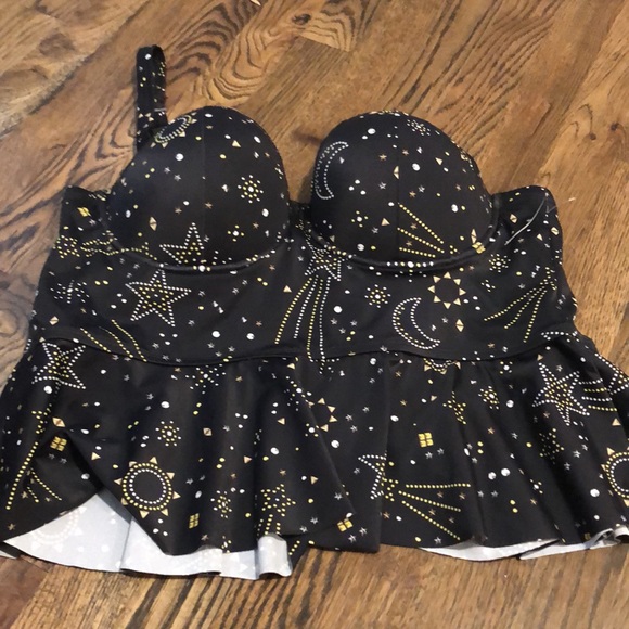 TORRID tankini top size 2 - Picture 2 of 6